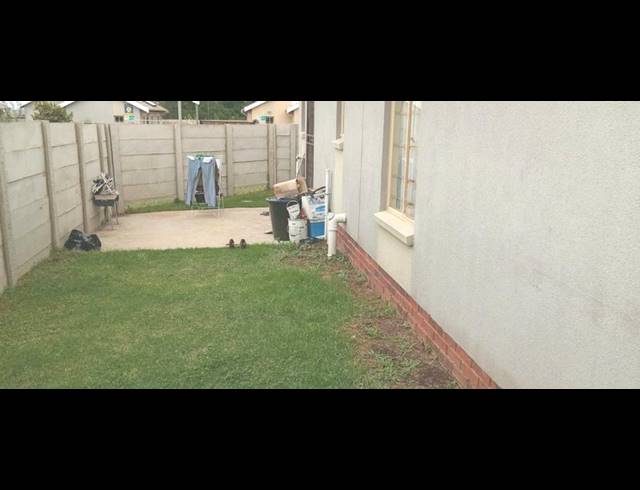 3 BEDROOM HOUSE FOR SALE IN SKY CITY
